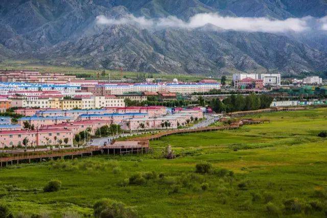 新疆神秘小镇-博州温泉县_博尔塔拉