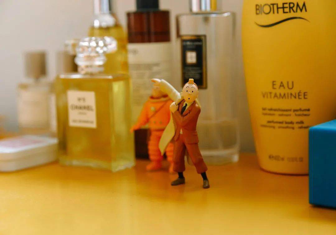 艺术一位男生给爱家融入了100种色彩，将会呈现出怎样的家居风格？