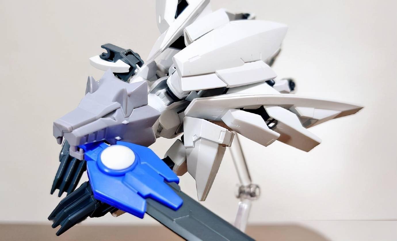 age高达真白狼模型可变狼形态