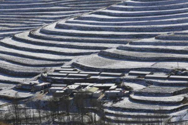 地方|今日小雪，自在翩跹，飘过万家炊烟