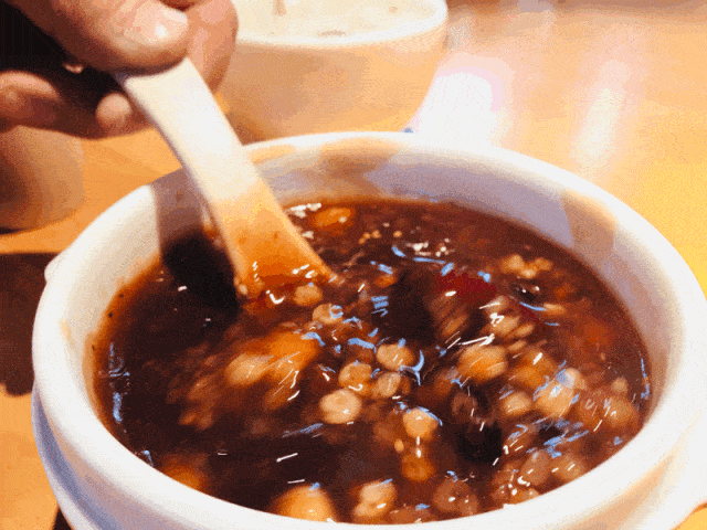 39.9元抢超值套餐,八宝粥 特色老烧鱼 牛肉锅贴 .去晚了抢不上!