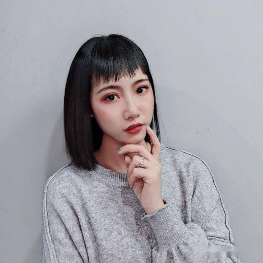 酷妹妹的"锯齿头"_刘海