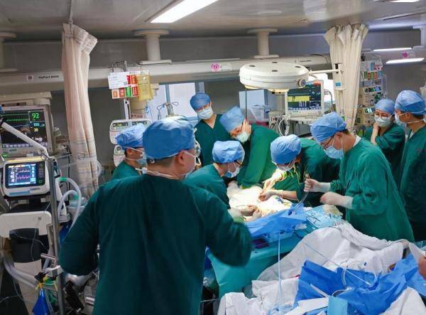 症状|一场小感冒，23岁女子心脏竟然停跳6天！这种病太恐怖！