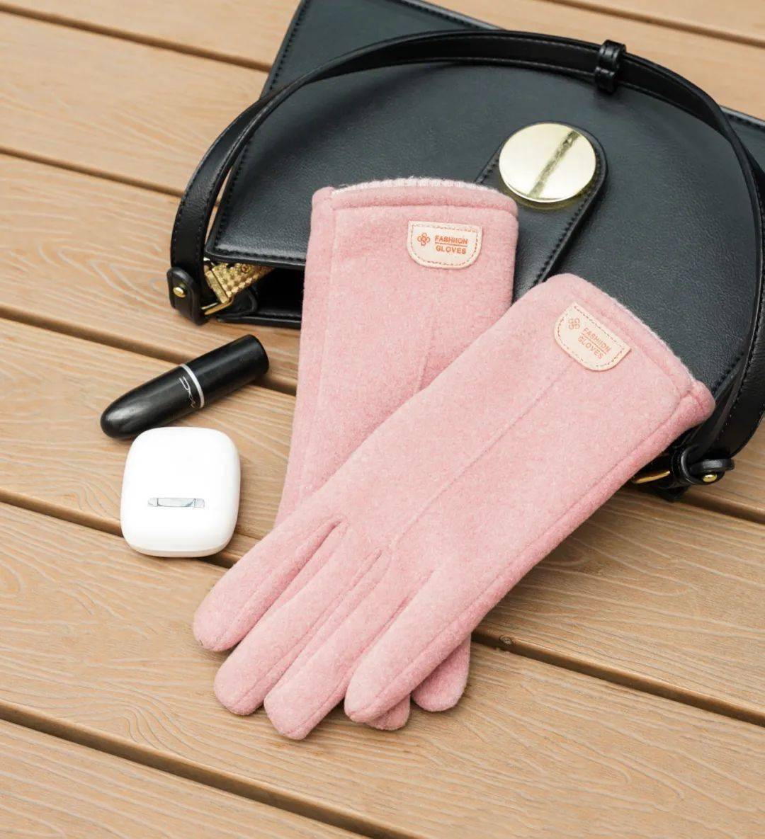 德国「军工级」自发热抗寒手套,有它暖手,去北极都不冷!