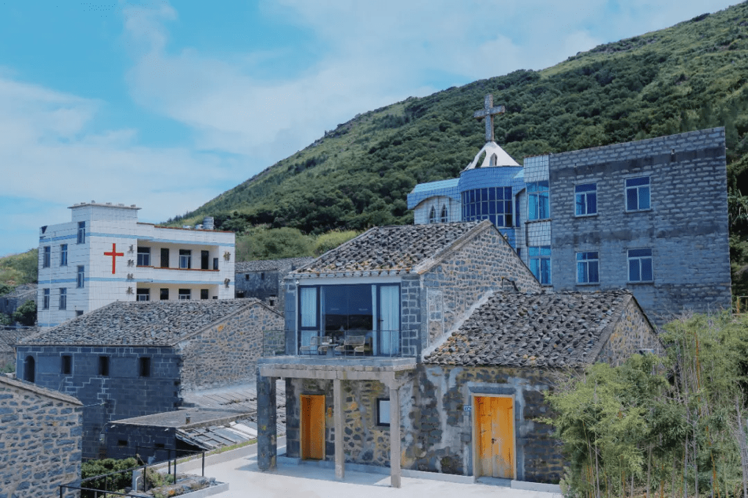 【读旅·平潭蓝眼泪两岸艺术民宿】独享私人海景,故事在石头城里流转