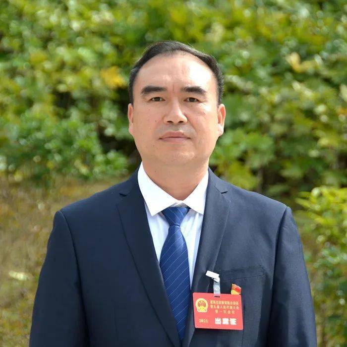 人大代表履职尽责共绘发展蓝图_道真_建设_工作