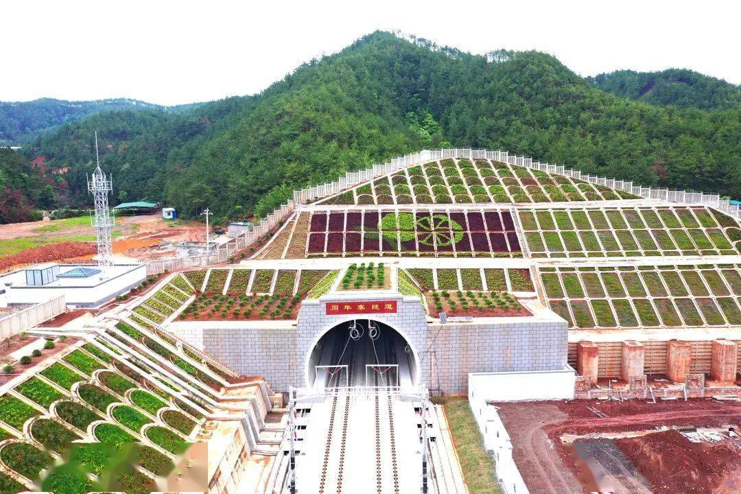 考考你!赣深高铁江西段最长隧道top3都有谁