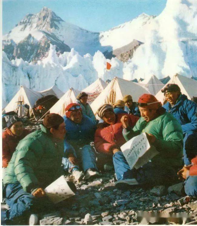 [西藏自治区]1960年,中国首攀珠穆朗玛峰-我们如何攀登山峰|1960年