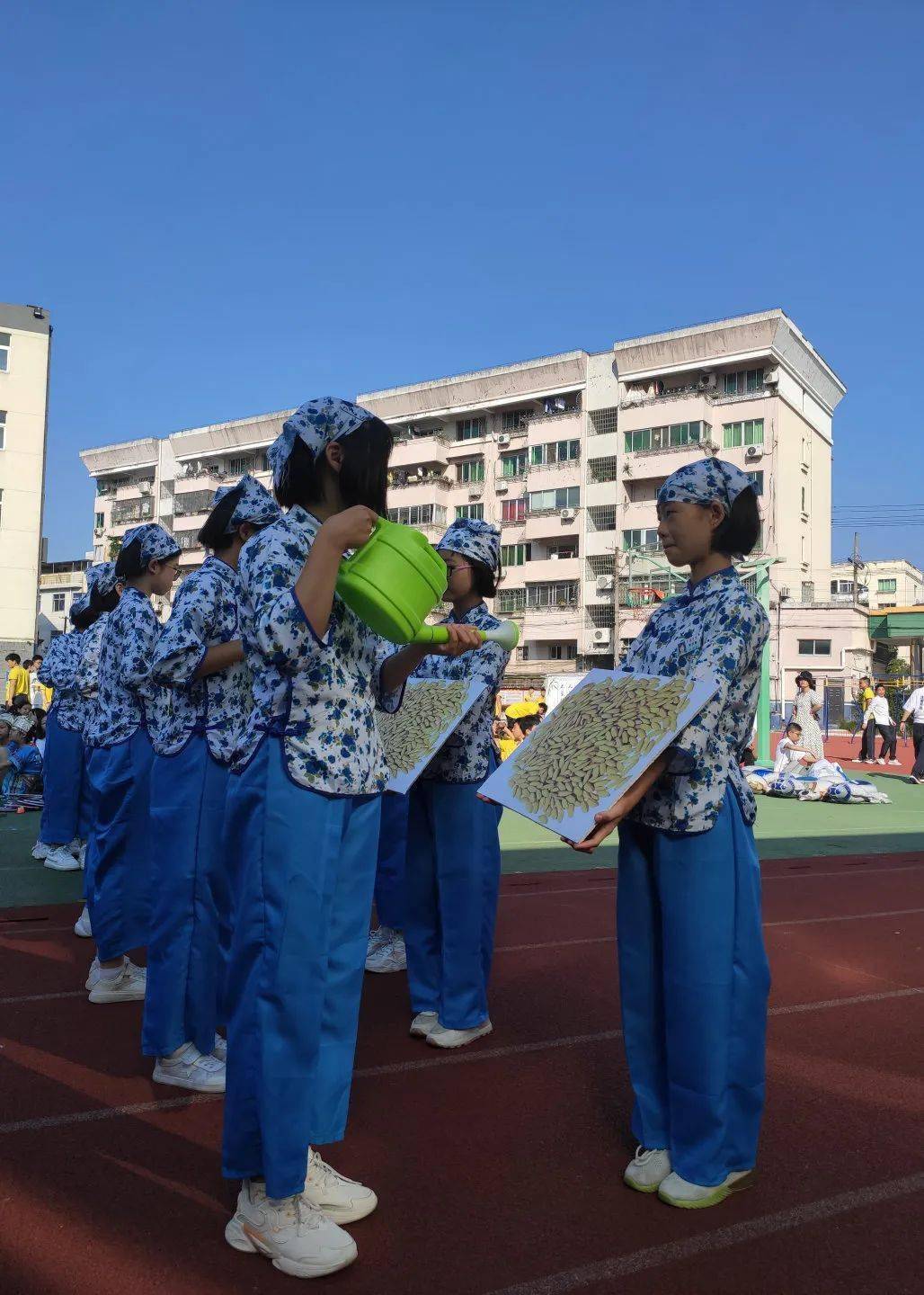 微剧本微视频主题活动且看东浦中学廉出高招