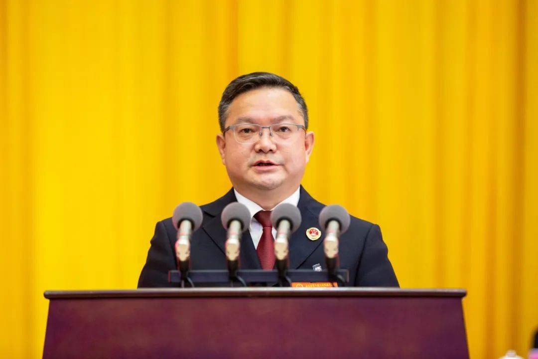 聚焦两会 || 赤水市第八届人民代表大会第一次会议隆重开幕_发展_朱煜