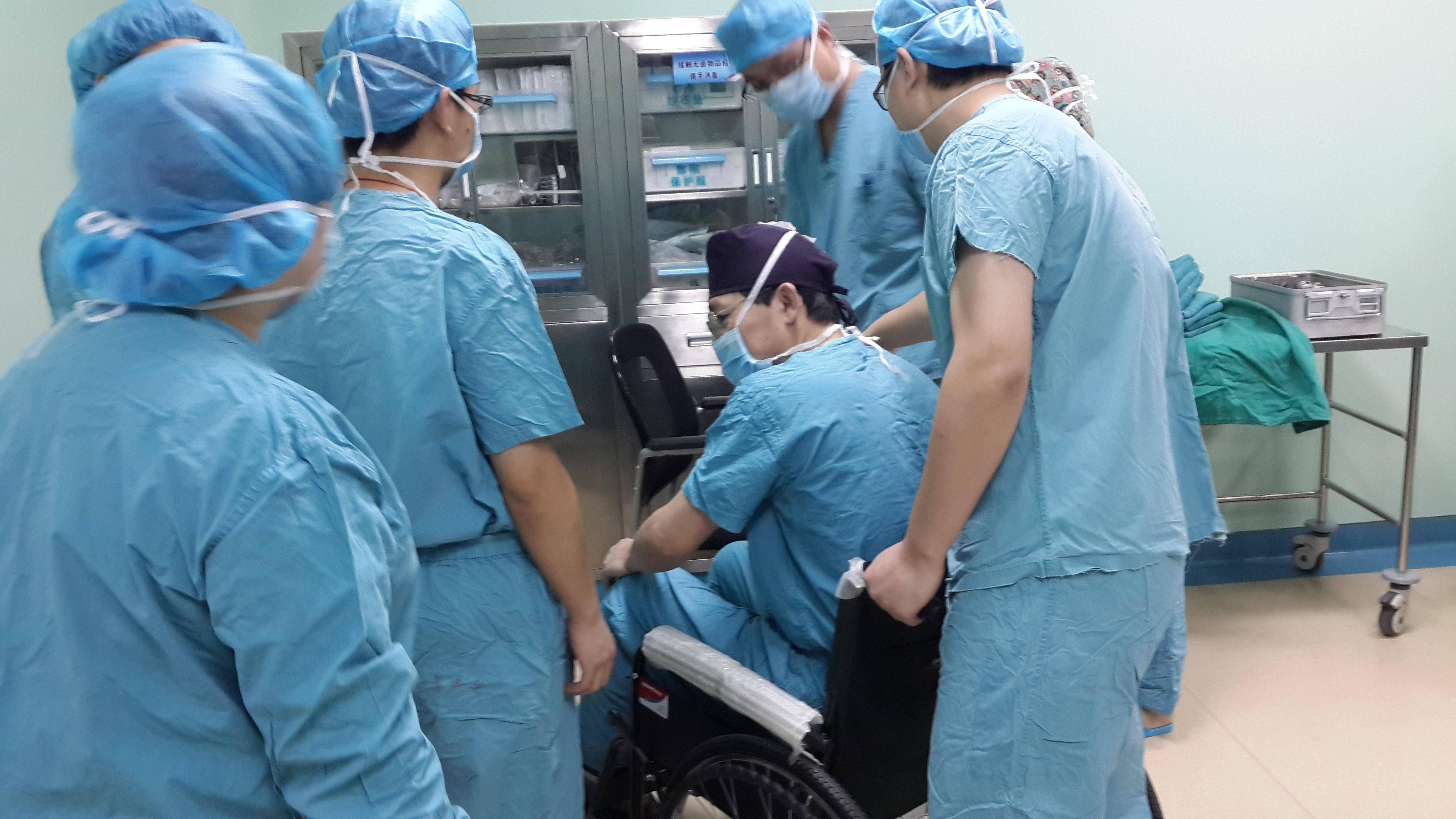 咽喉|山东大学齐鲁医院（青岛）耳鼻咽喉头颈外科中心：守护健康要道