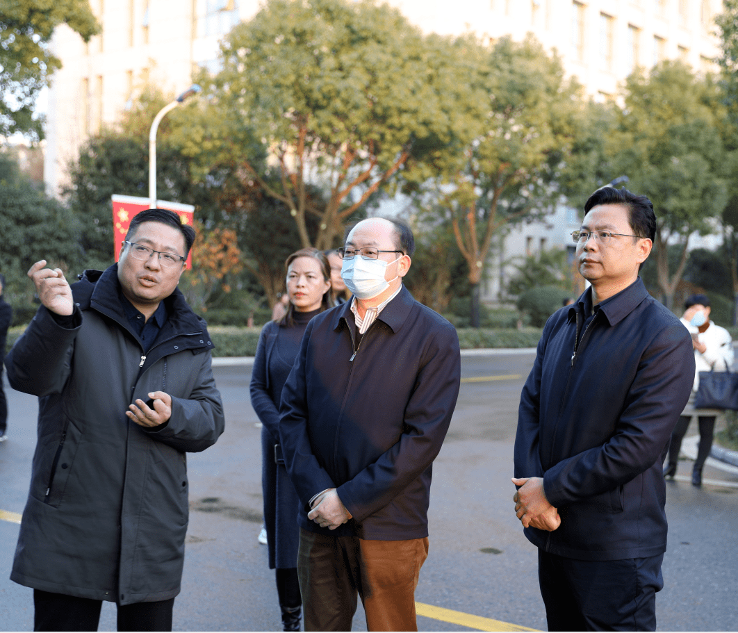 教育资讯钱桂仑来阜调研教育工作