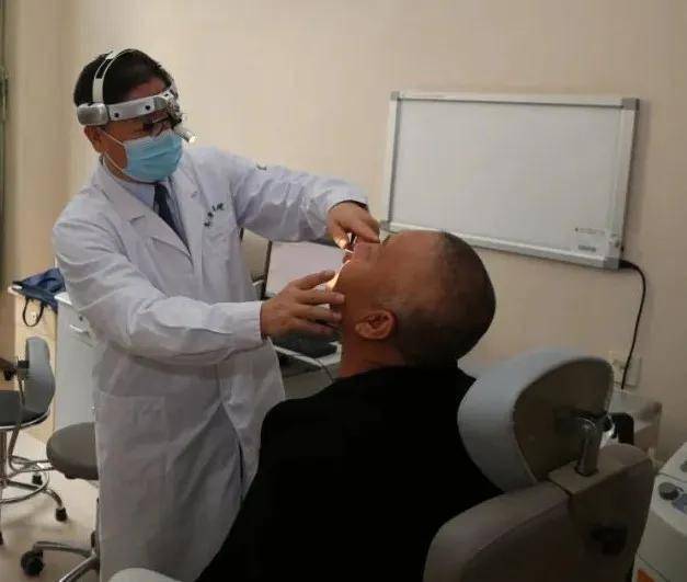 咽喉|山东大学齐鲁医院（青岛）耳鼻咽喉头颈外科中心：守护健康要道