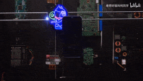16d7698a9bb6404f87835b535e35b1a4.gif