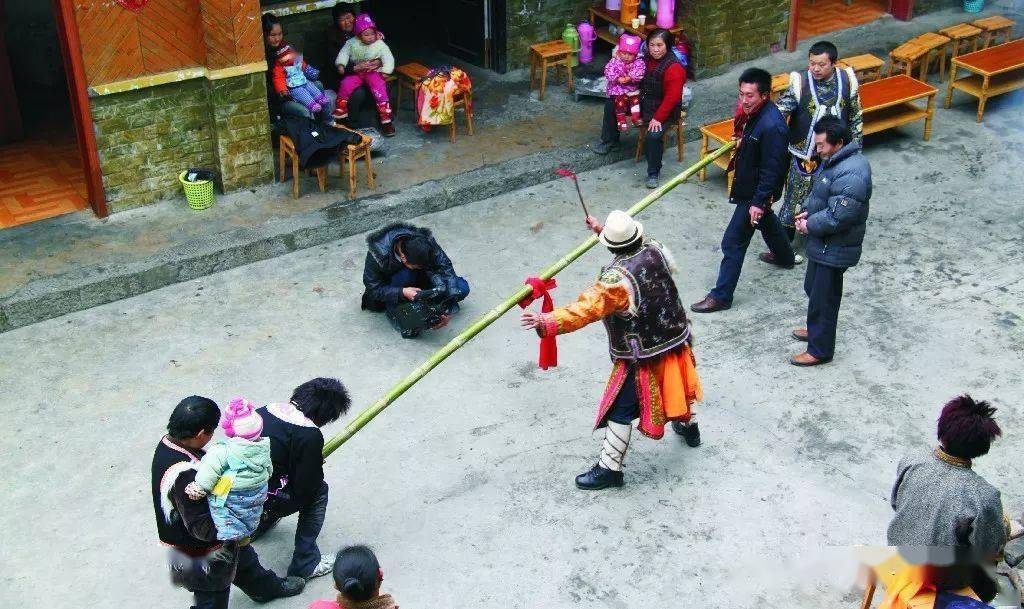 北川非遗羌族推杆