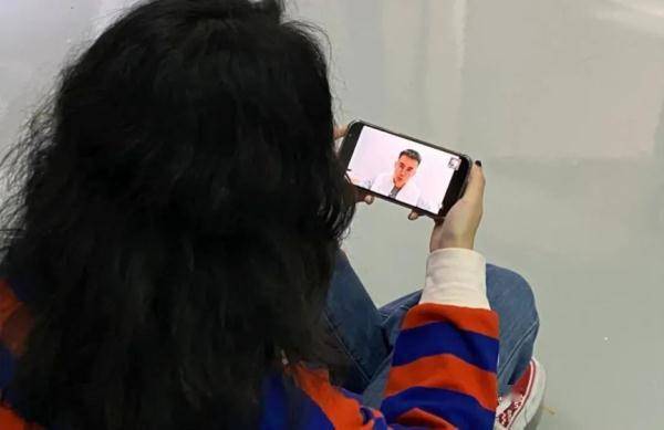 复旦江湾校区的日与夜：封闭管理井然有序，线上线下温暖互助