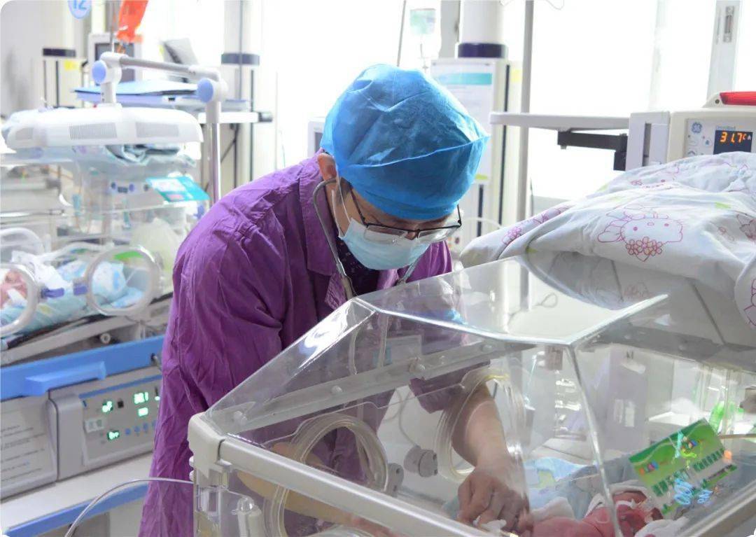 我院新生儿科专家为你科普:新生儿保健知识