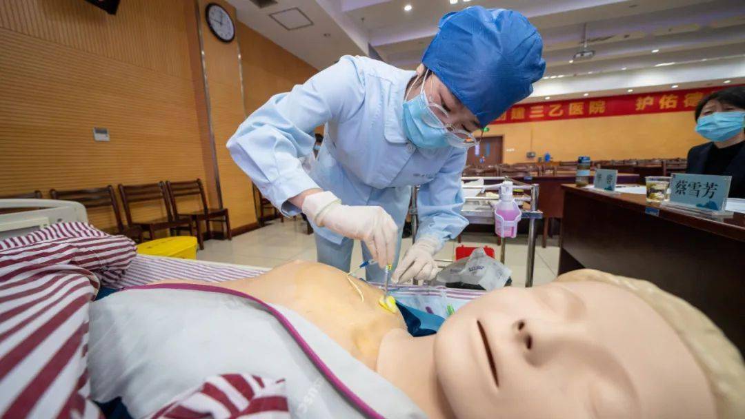 以赛促进,展"天使"风采|德清县院感竞赛在武康健康保健集团举行