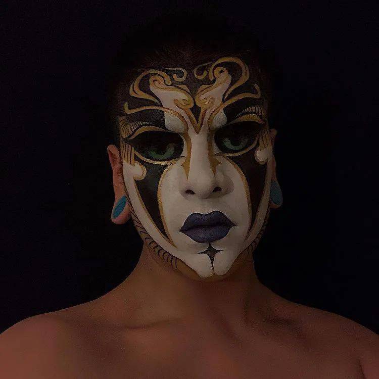 98元/盒 包邮 水溶性 干后不会串色 晕妆 适用于 人体彩绘 面部彩绘