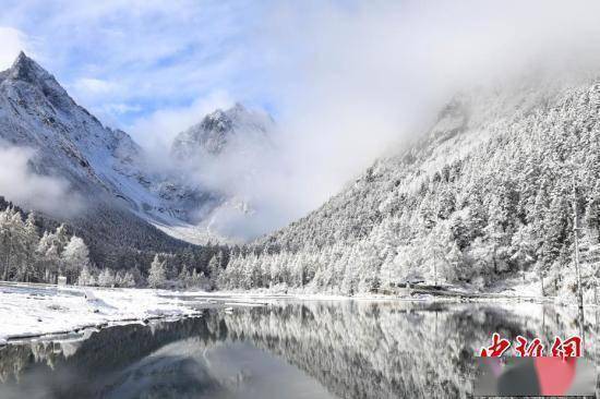 理县|四川毕棚沟雪景美如仙境