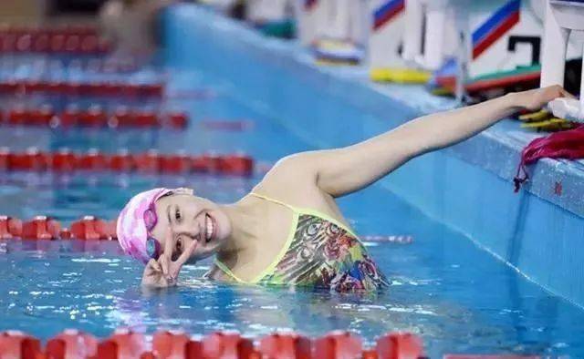 1米76中国泳坛第一美女,颜值远超傅园慧,网友称美的有点过分