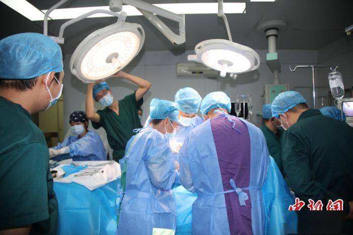 11月29日10时,武警内蒙古总队医院收治了一名脾破裂的患者.