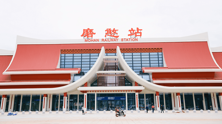 老挝|中老铁路即将通车！最美“国门”第一景，一站一景多图抢先看