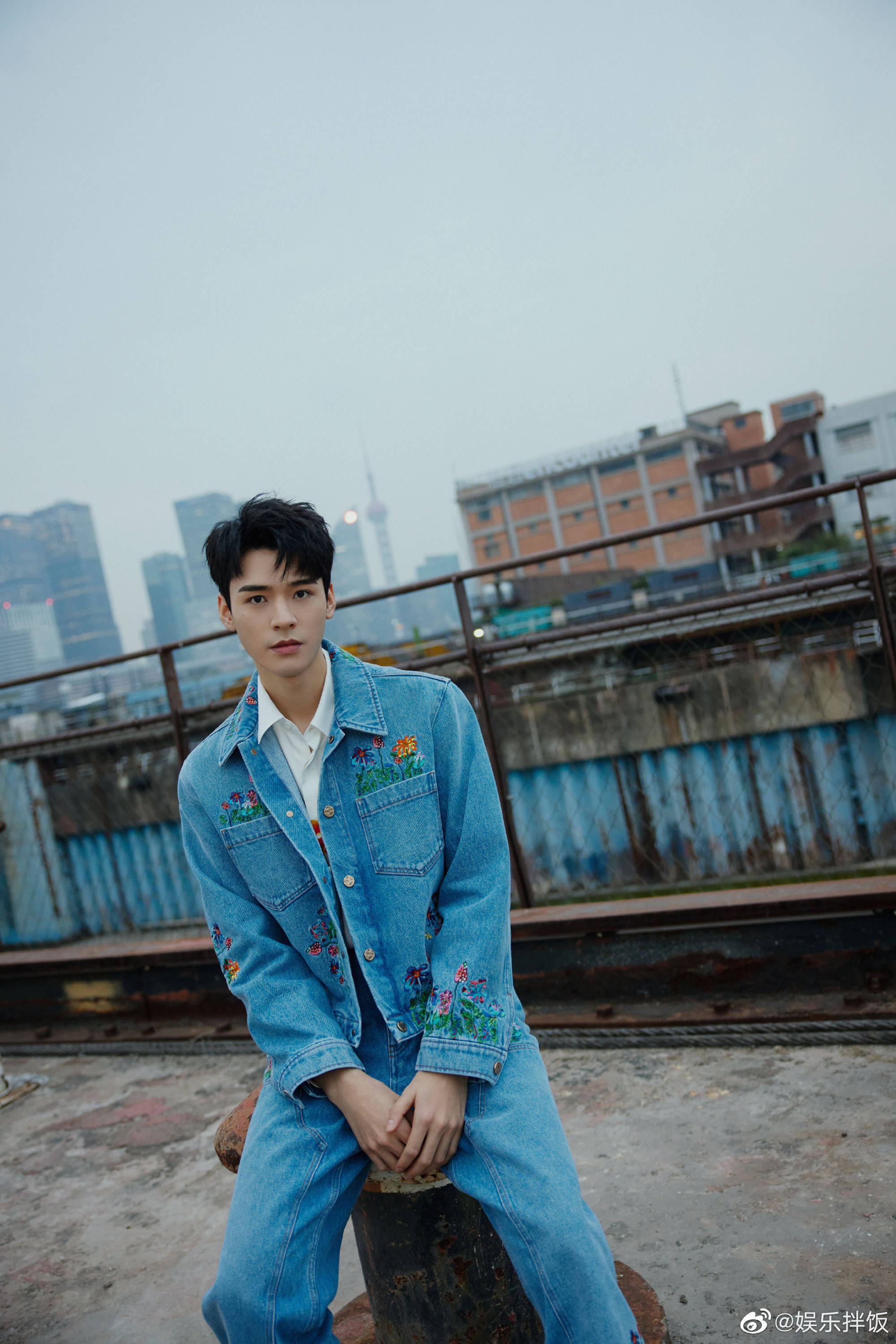 龚俊说你们的小耳朵又有耳福啦 华语乐坛歌手俊子又要出新歌了吗