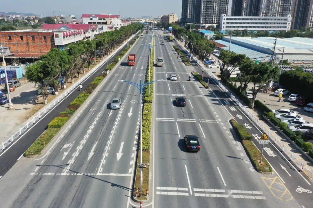 我为群众办实事国道325线开平市沙冈工业园至冈中路口段摩托车专用道