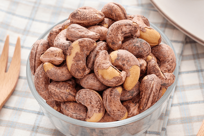 越南紫衣大腰果颗粒饱满酥脆香浓一口一个简直太过瘾了