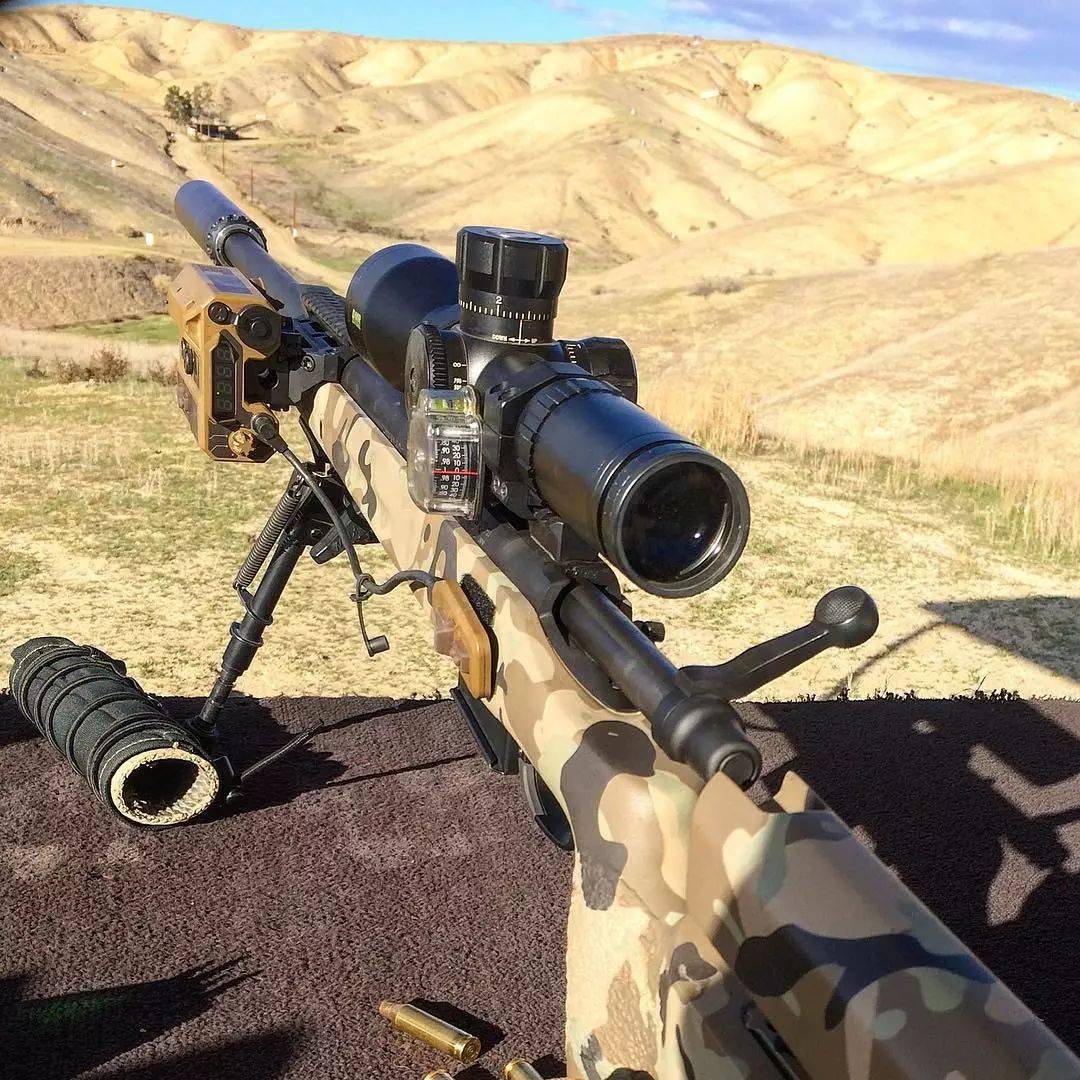 异,就步枪而言,从第一代在十六世纪诞生于意大利的原始有膛线枪械开始