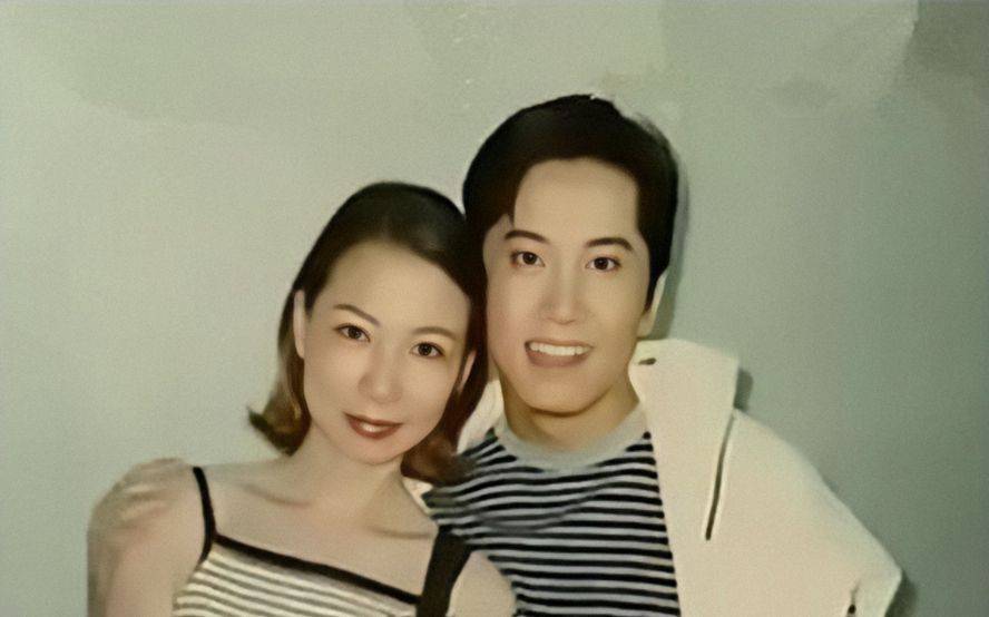 在80年代,她是与张行,吴涤清并列的歌手.