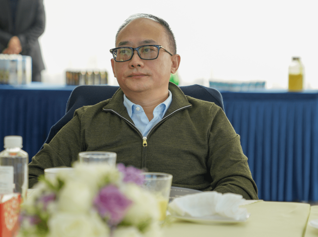 其中,捷思英达医药董事长张劲涛指出:"我认为上海是东方的巴黎,张江