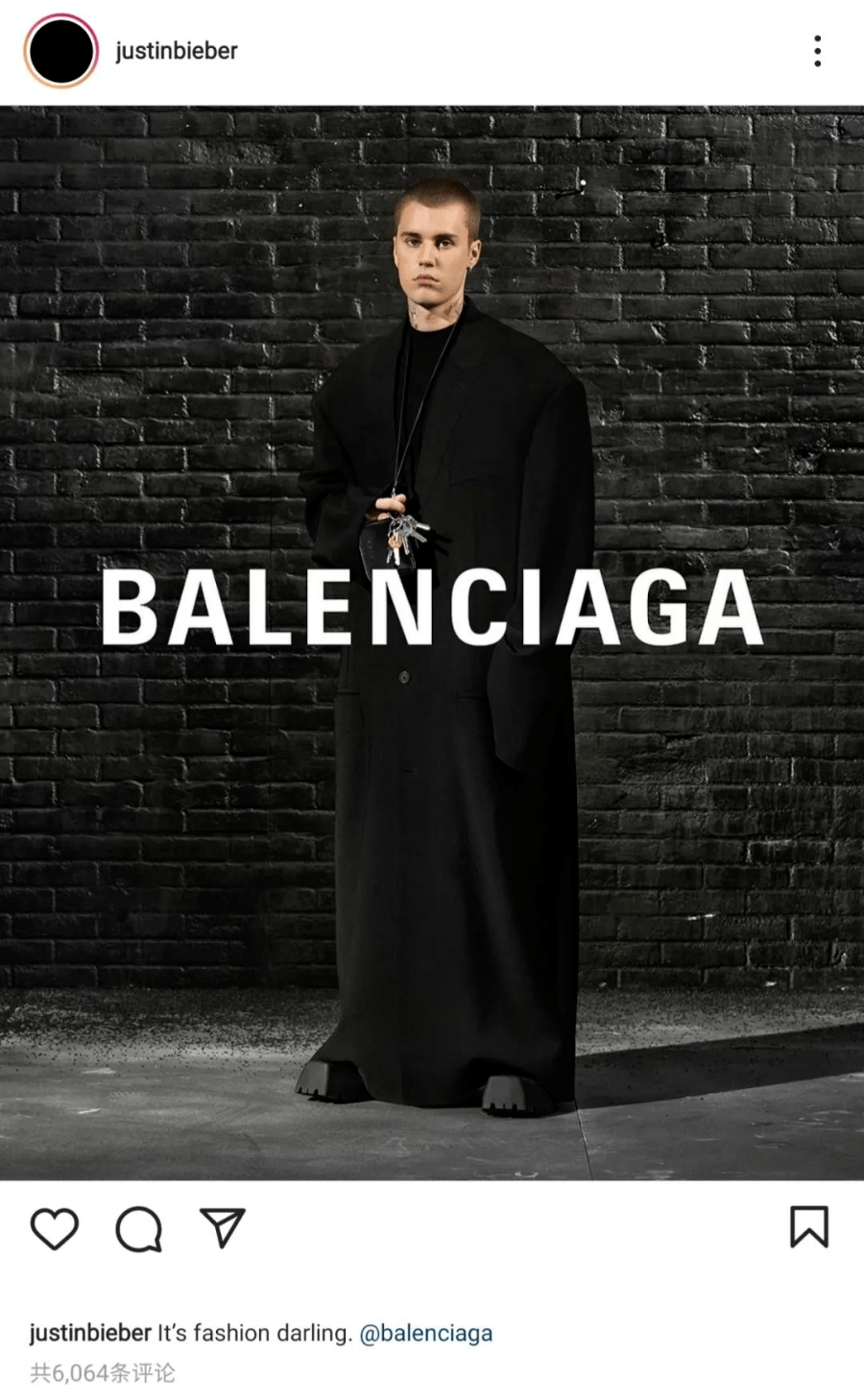 BieberIt’s fashion darling. @balenciaga