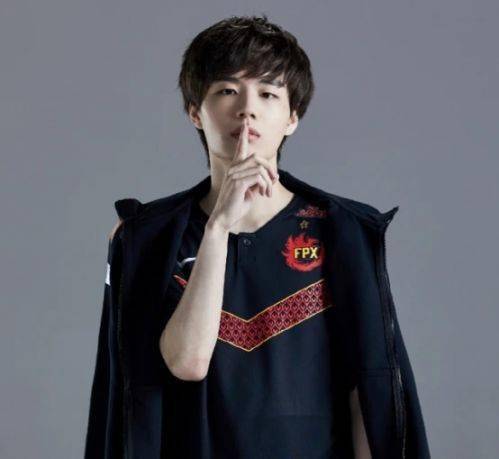 直播|bo人叛逃LCK？神秘大佬爆料金教练点名，确认bo加入DRX