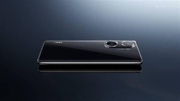 1亿像素+66W快充 荣耀60正式发布：2699元起