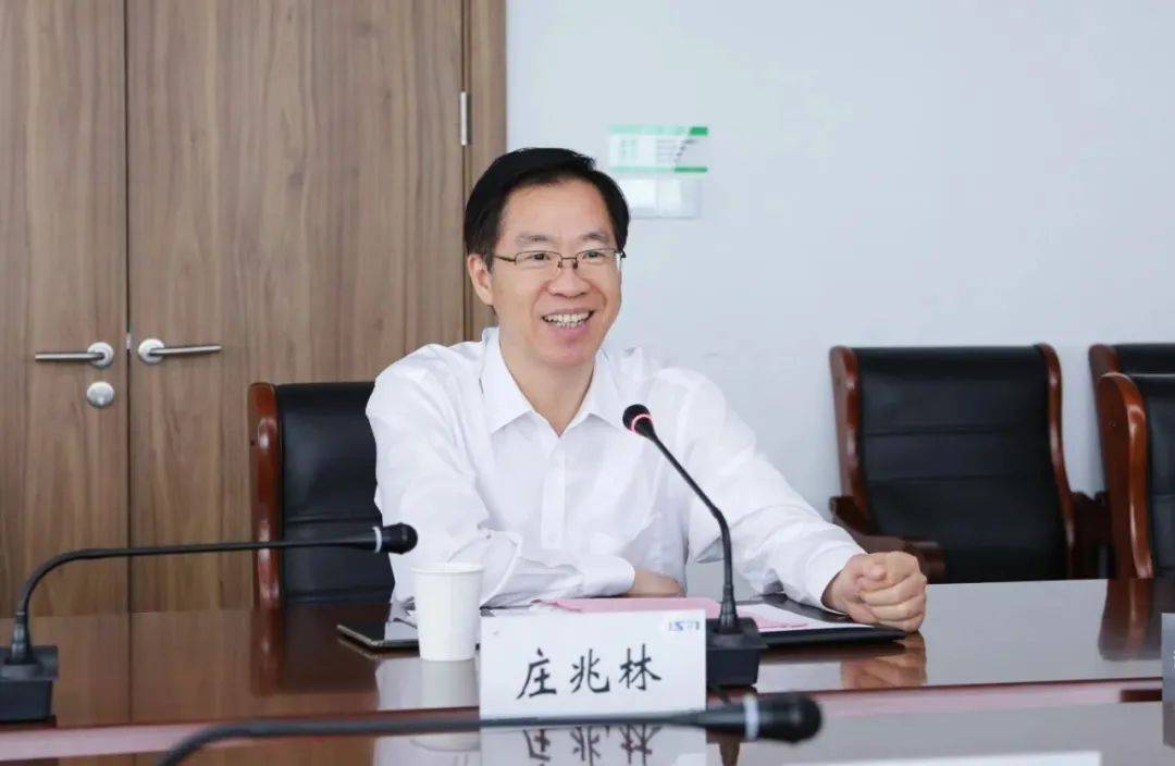 正如庄兆林所说,  徐州是一座历史悠久又充满生机的城市,一座承载着