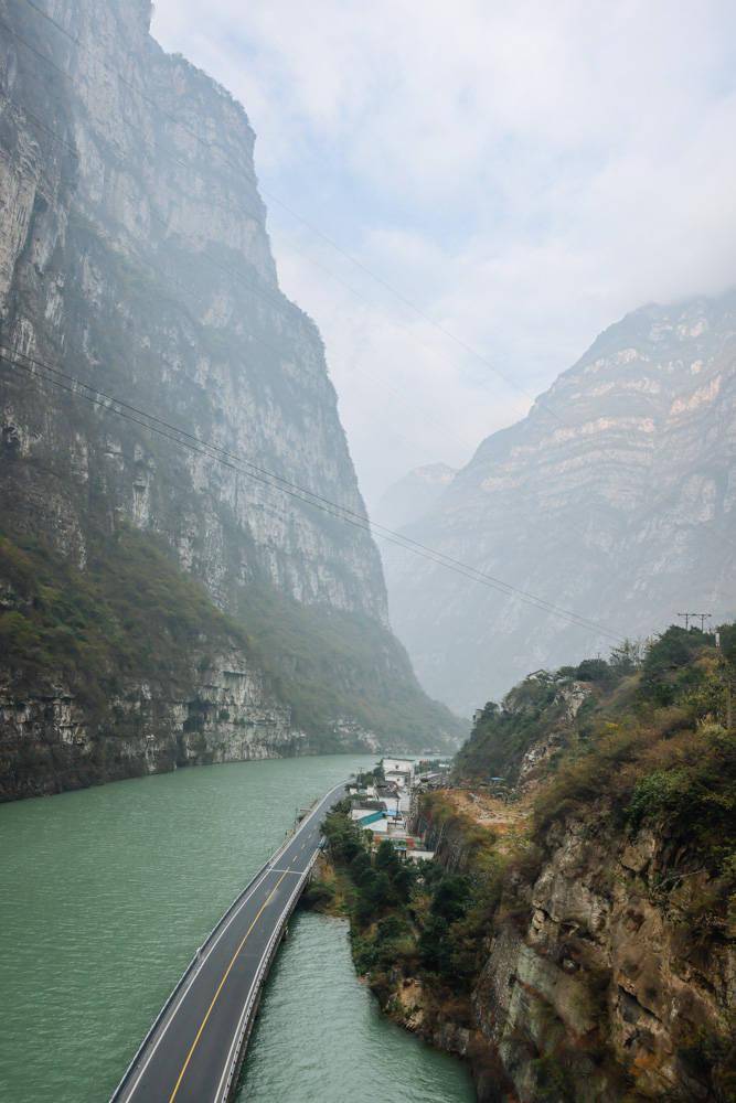 大渡河金口大峡谷比长江三峡还美的景色在四川也能看到