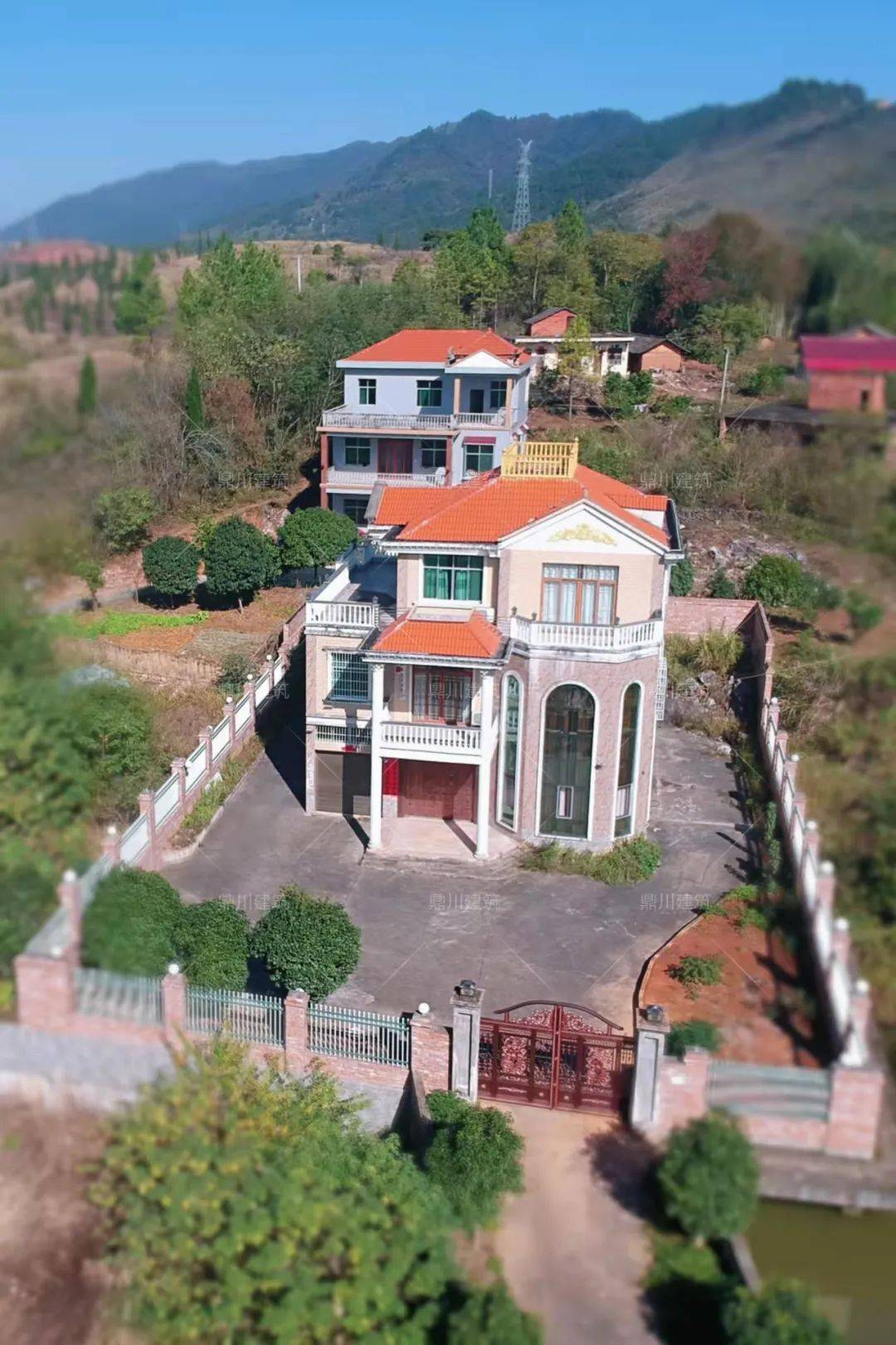 2021年农村都怎么建房?