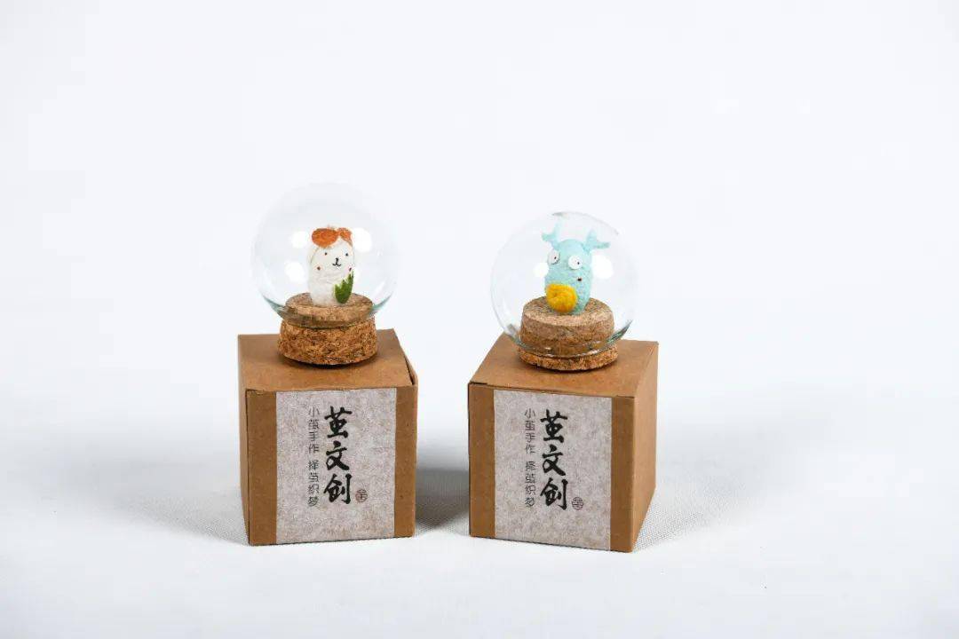 《 十二生肖蚕茧小夜灯 》都有啥↓↓↓跟着发布君来看看入围文创作品