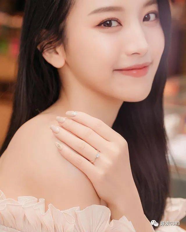 百花体坛台北校花蔡瑞雪爱好运动阳光不失性感