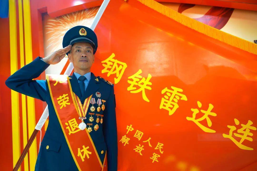 退休:被誉为"雷达神医",从小小电容发现雷达故障_图片说明_钢铁_士官