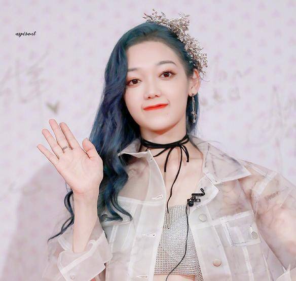 不过硬糖少女303这7位成员的应援色确实是7种不同的颜色.