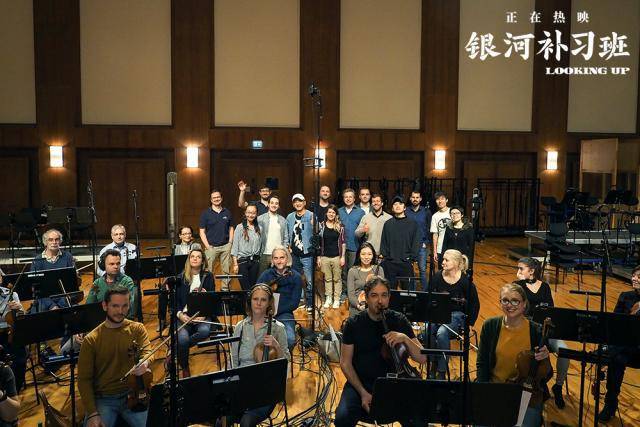 银河补习班邓超俞白眉汇聚国际顶尖团队