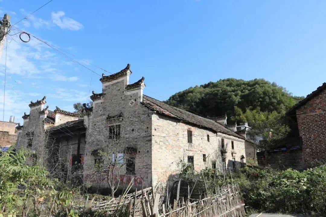 航拍耒阳之峰上导子