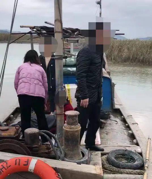 11人落水!连江海域上演"生死时速"!_黄光_罗贵明_琯头镇