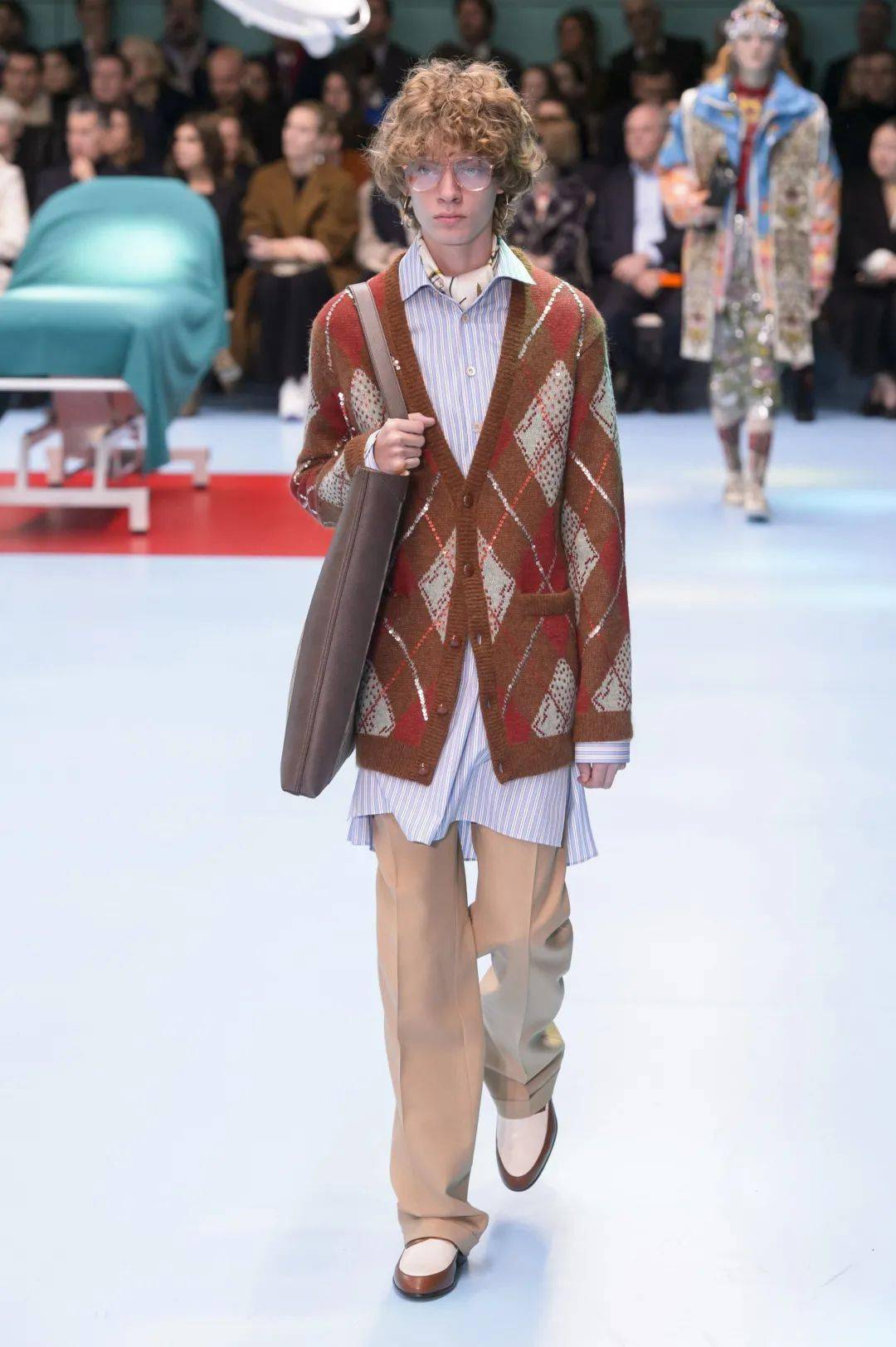 米兰女装【秀场】回顾Gucci 2018秋冬米兰女装