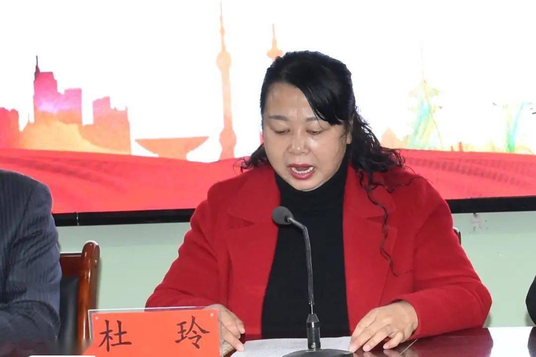 海信集团捐赠及授牌仪式在定西市城市建设中等专业学校举行