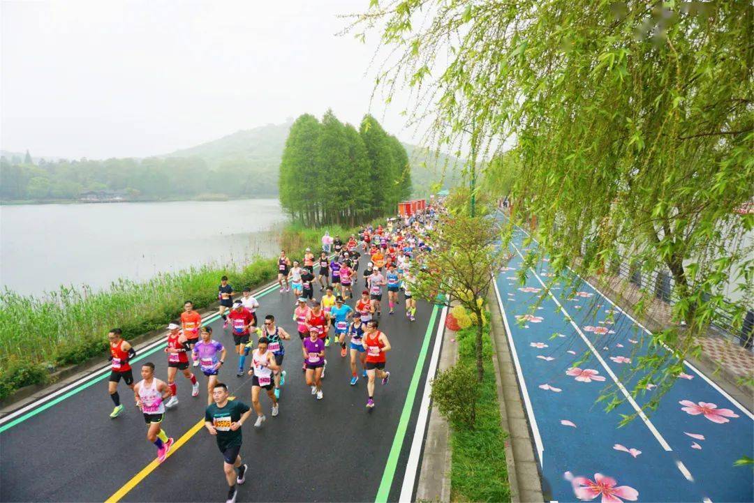 十里芳堤樱花跑道荣获"2021江苏省最美跑步线路"称号_滨湖区_健身
