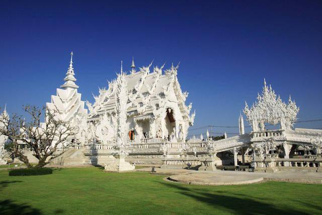 泰国旅游攻略有哪些庙 1679e290588947c5b4f7fdb4f9d571fd.jpeg